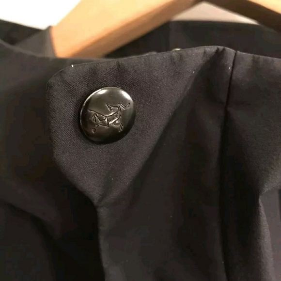 Arcteryx Gore Tex Codetta Coat M - Picture 3 of 10